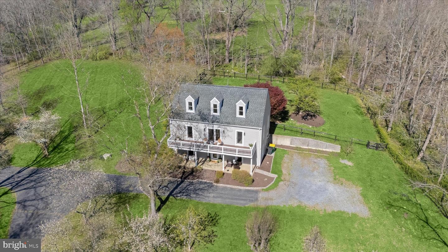 20919 Watermill Road photo 2