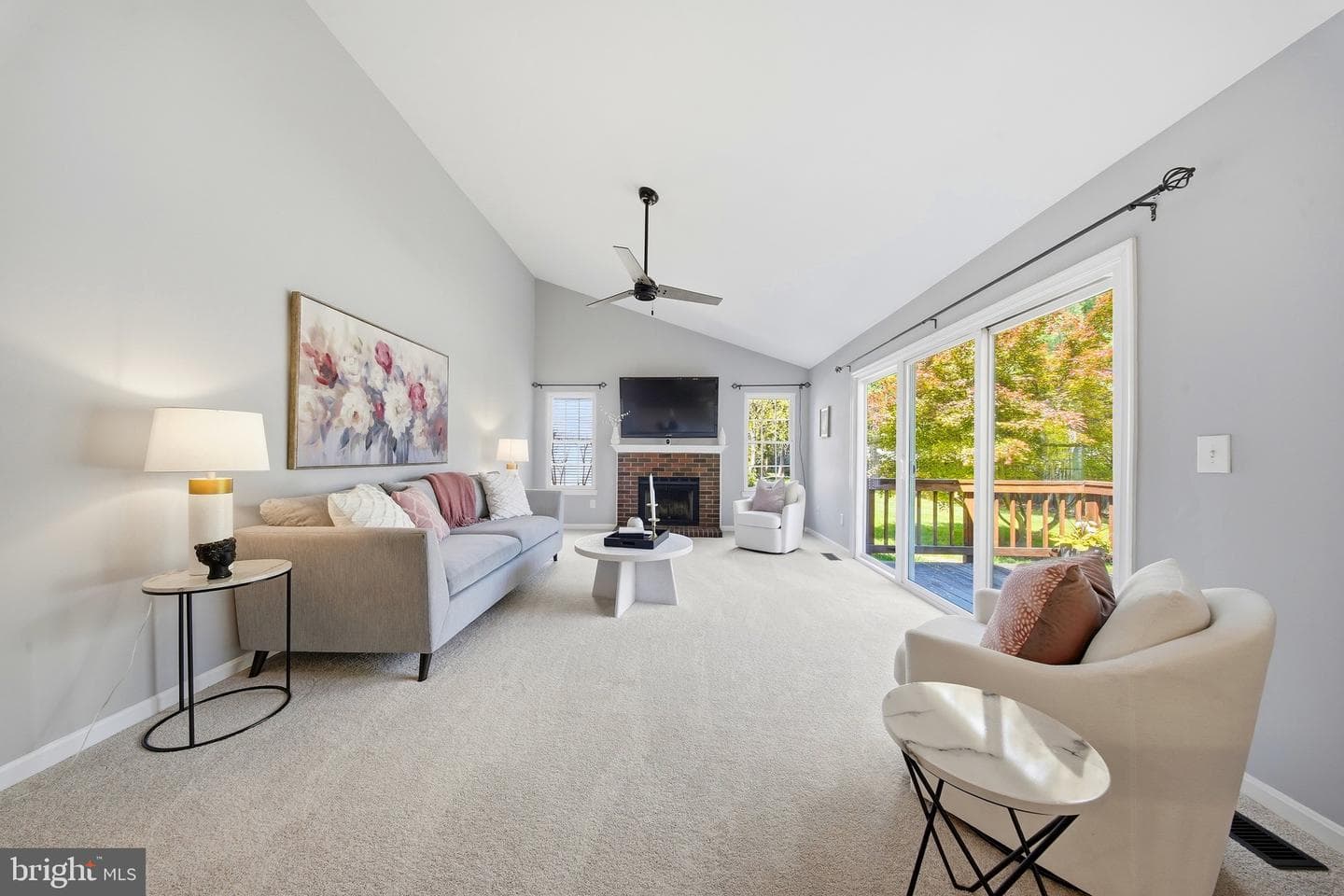210 Foxborough Drive SW photo 35