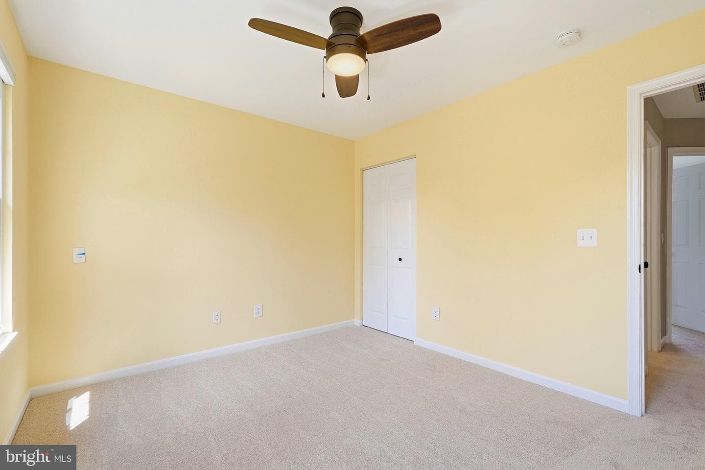 210 Foxborough Drive SW photo 53