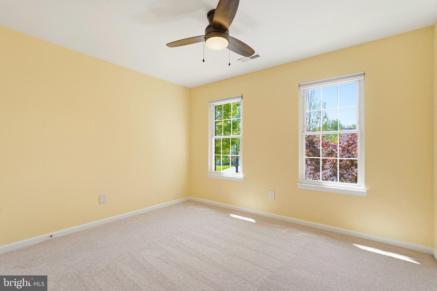 210 Foxborough Drive SW photo 54