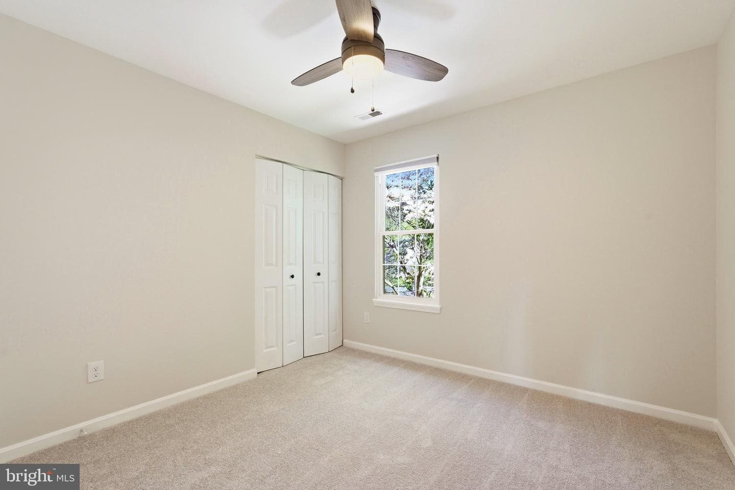 210 Foxborough Drive SW photo 56