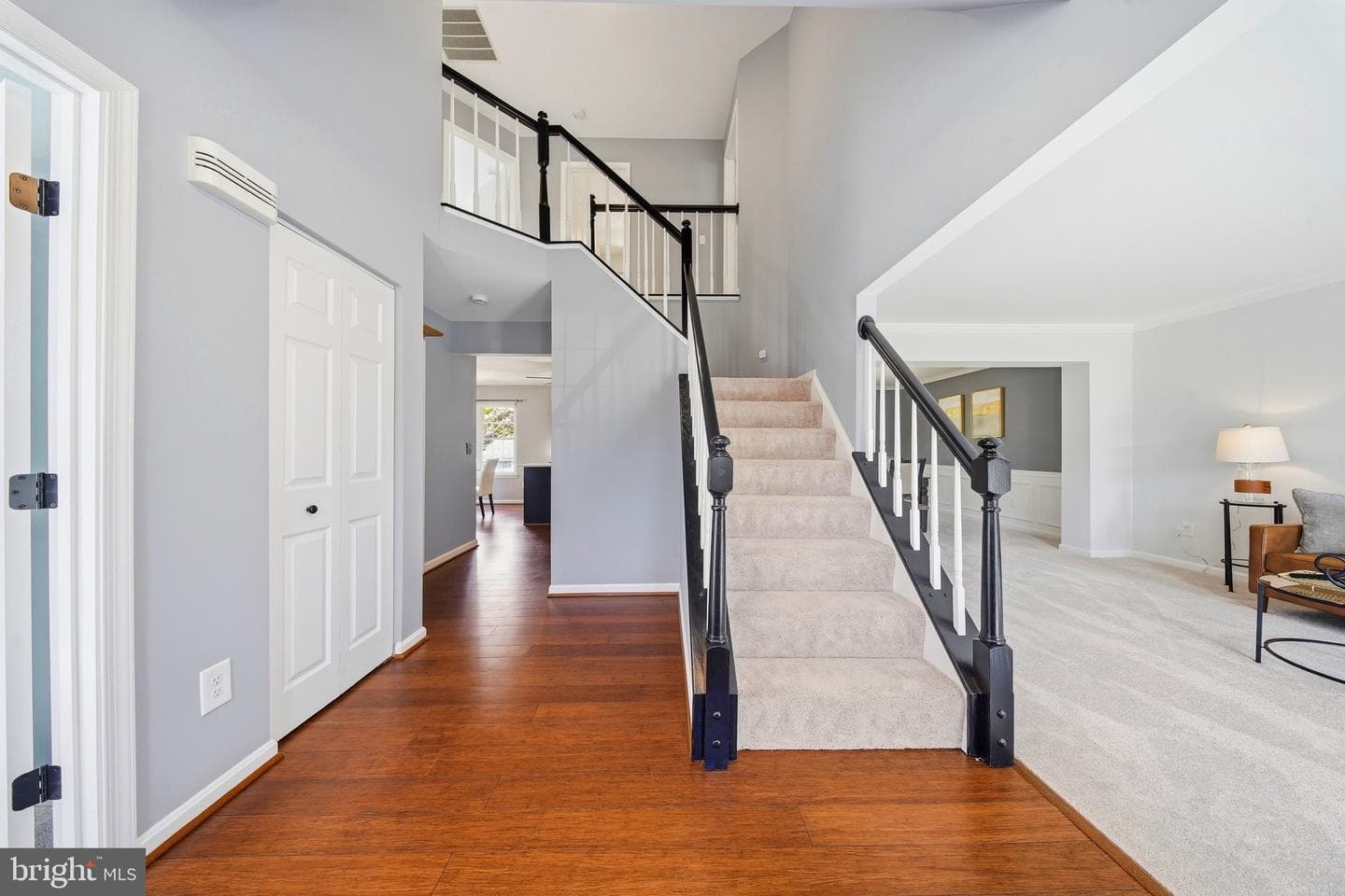 210 Foxborough Drive SW photo 7
