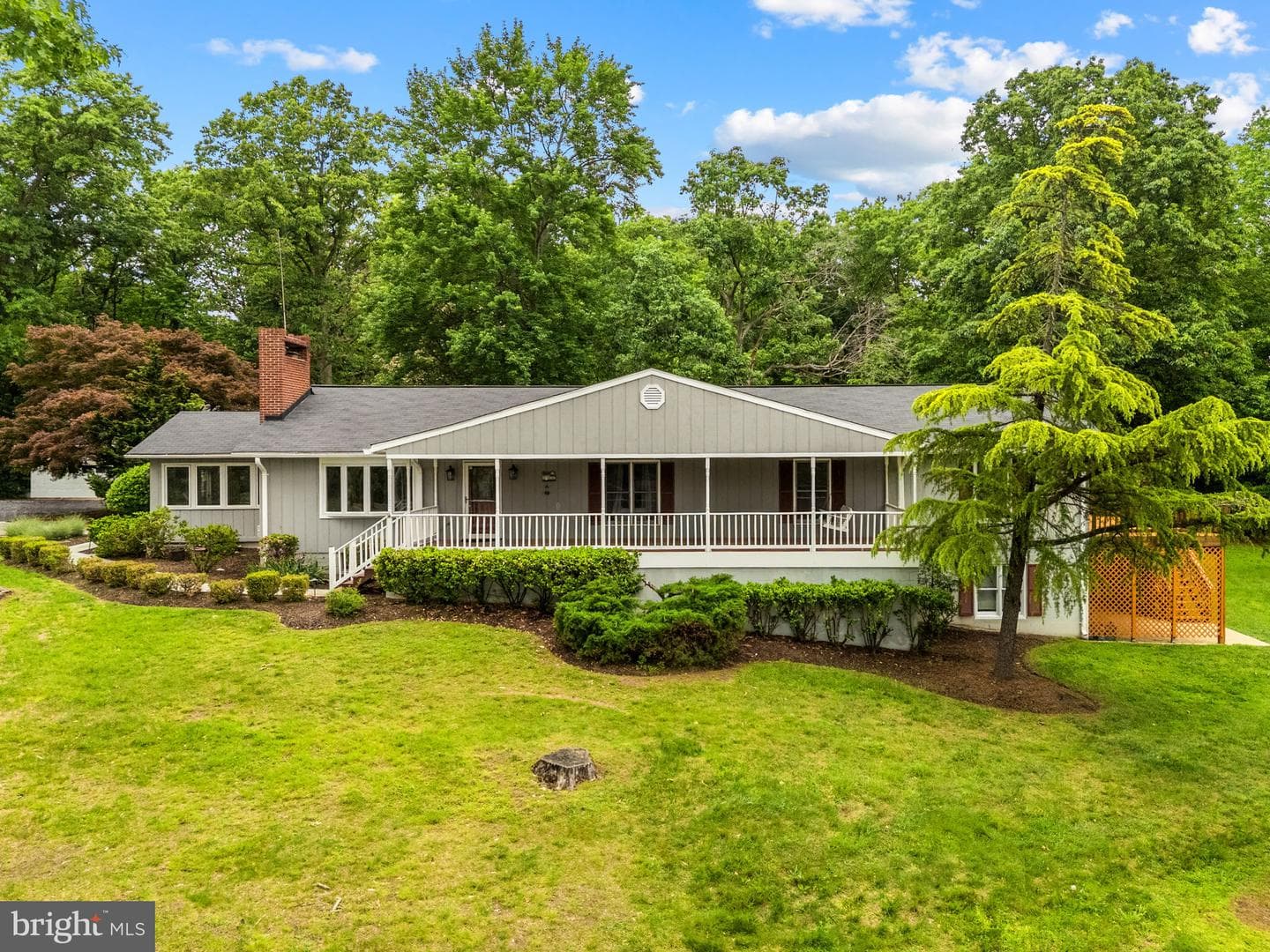 41726 Stumptown Road photo 2