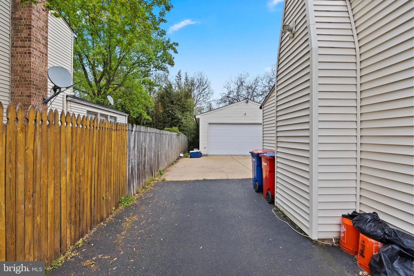 710 N Argonne Avenue photo 22