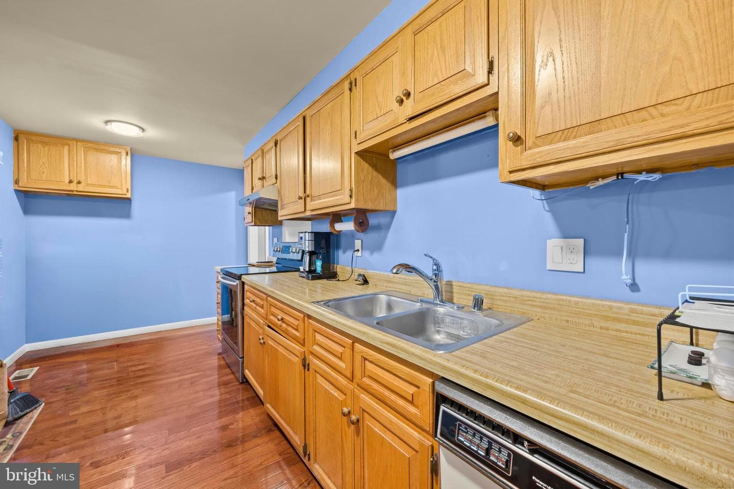 710 N Argonne Avenue photo 9