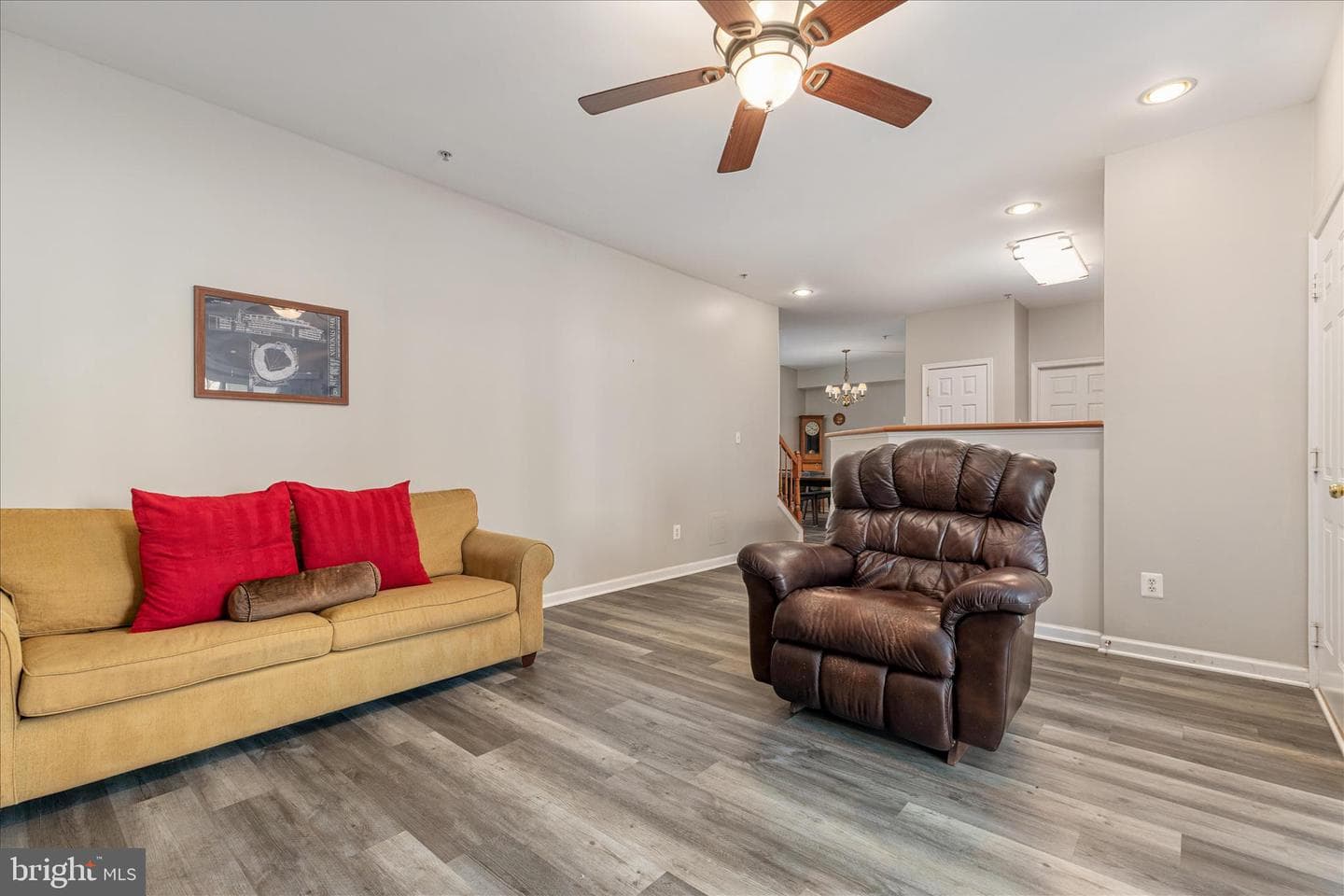 20227 Macglashan Terrace photo 14