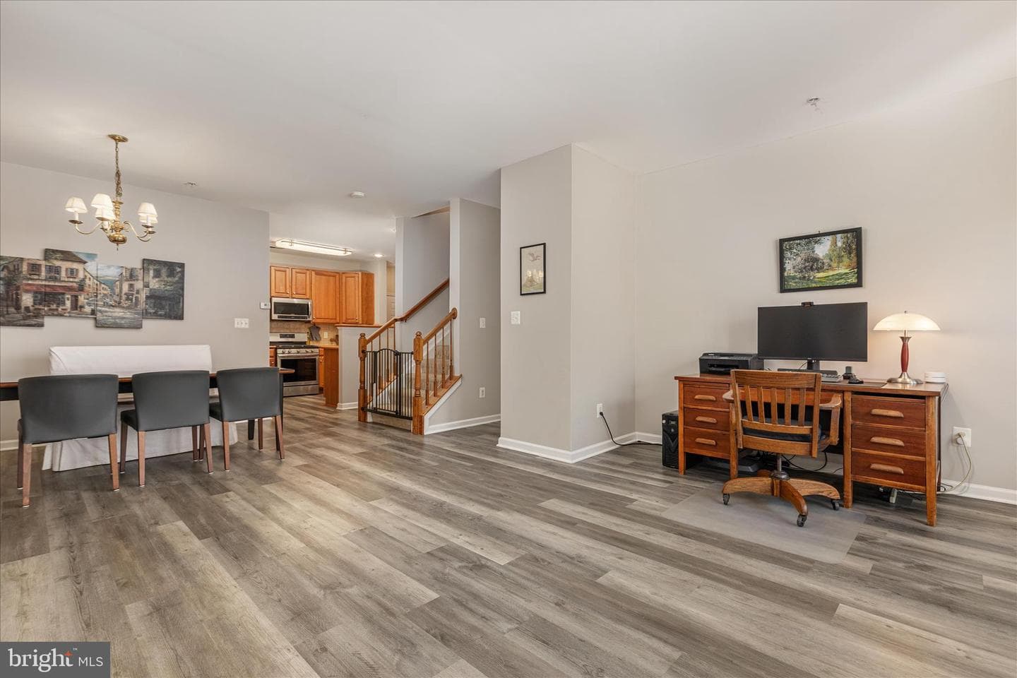 20227 Macglashan Terrace photo 5
