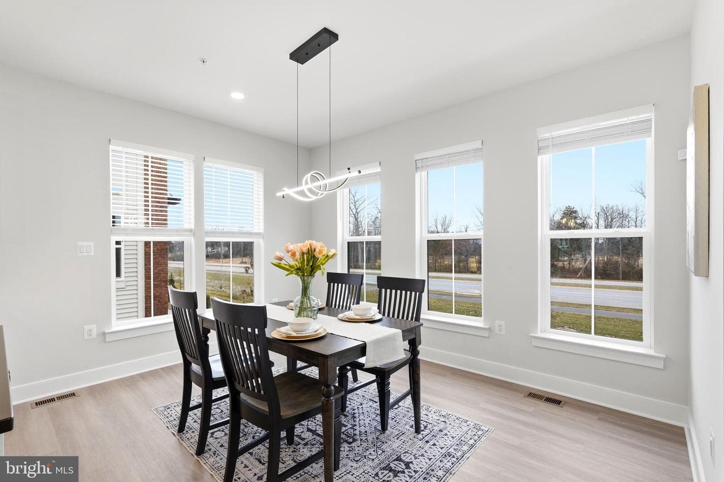 22801 Tawny Pine Square photo 4