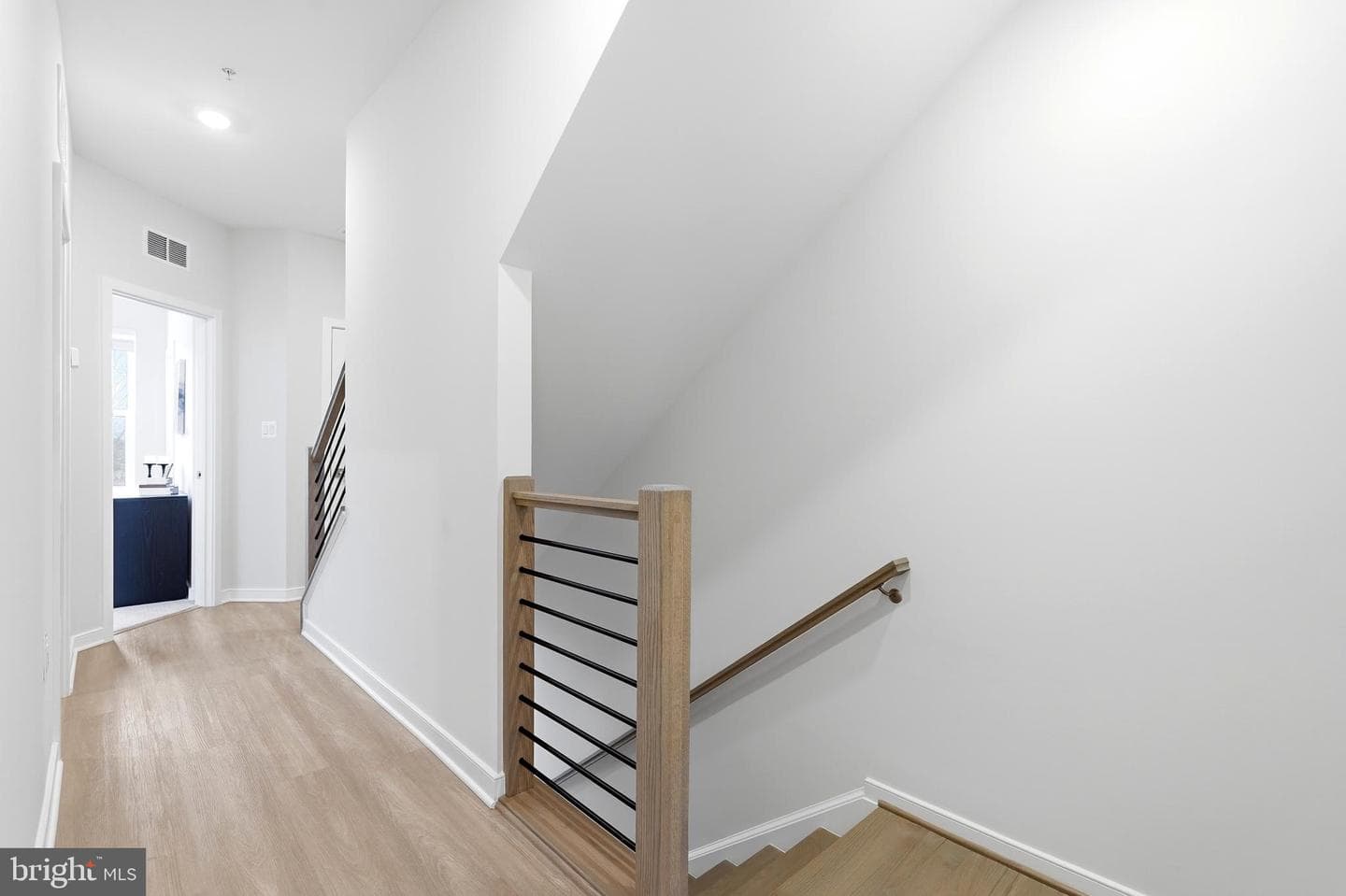 22801 Tawny Pine Square photo 41