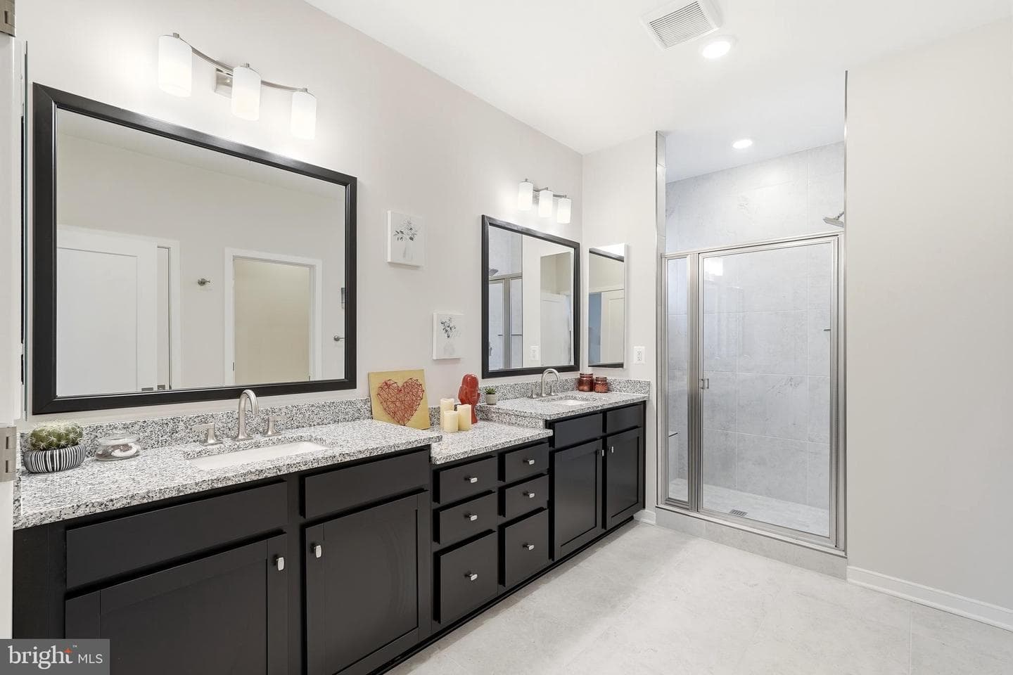 22801 Tawny Pine Square photo 49