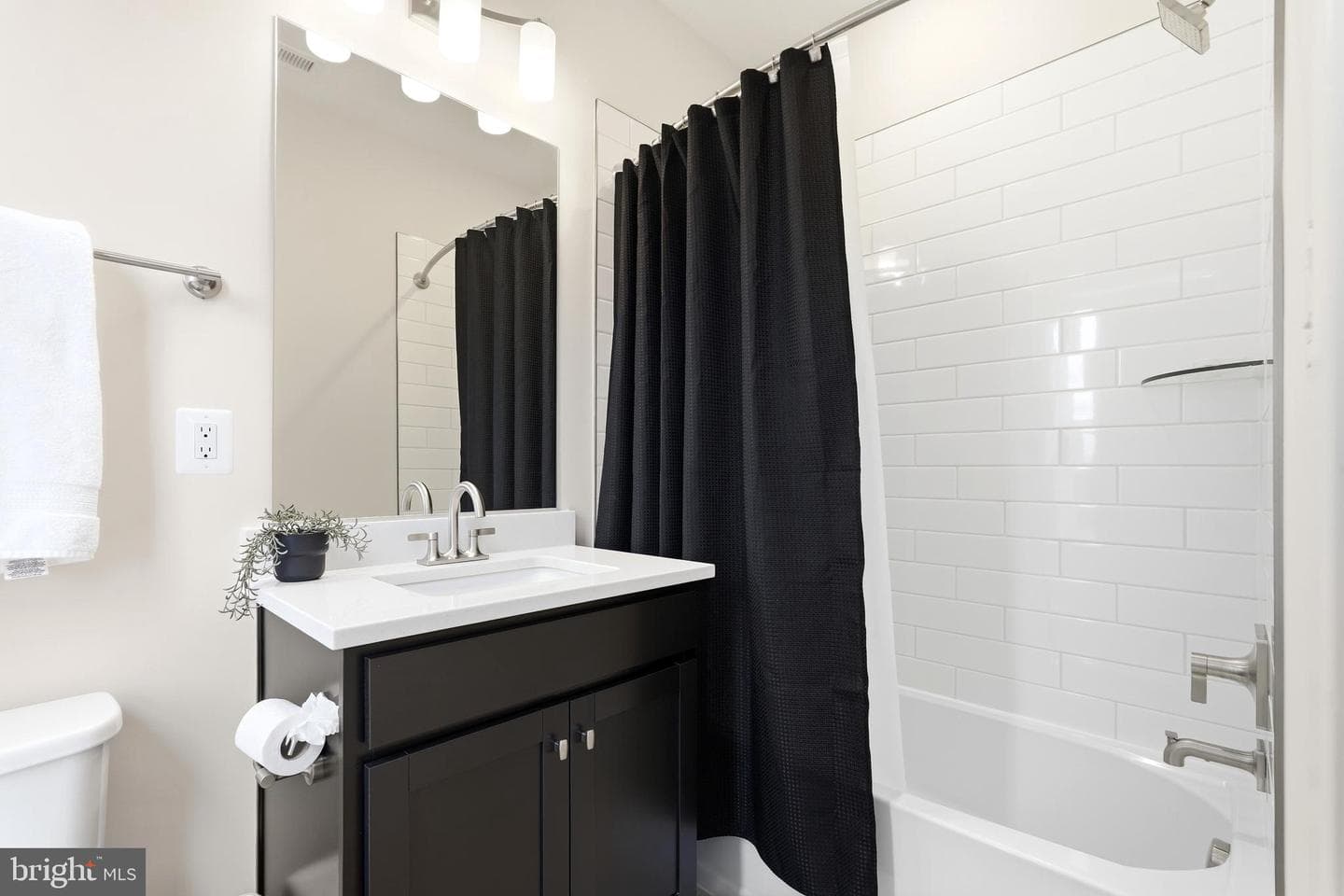 22801 Tawny Pine Square photo 58