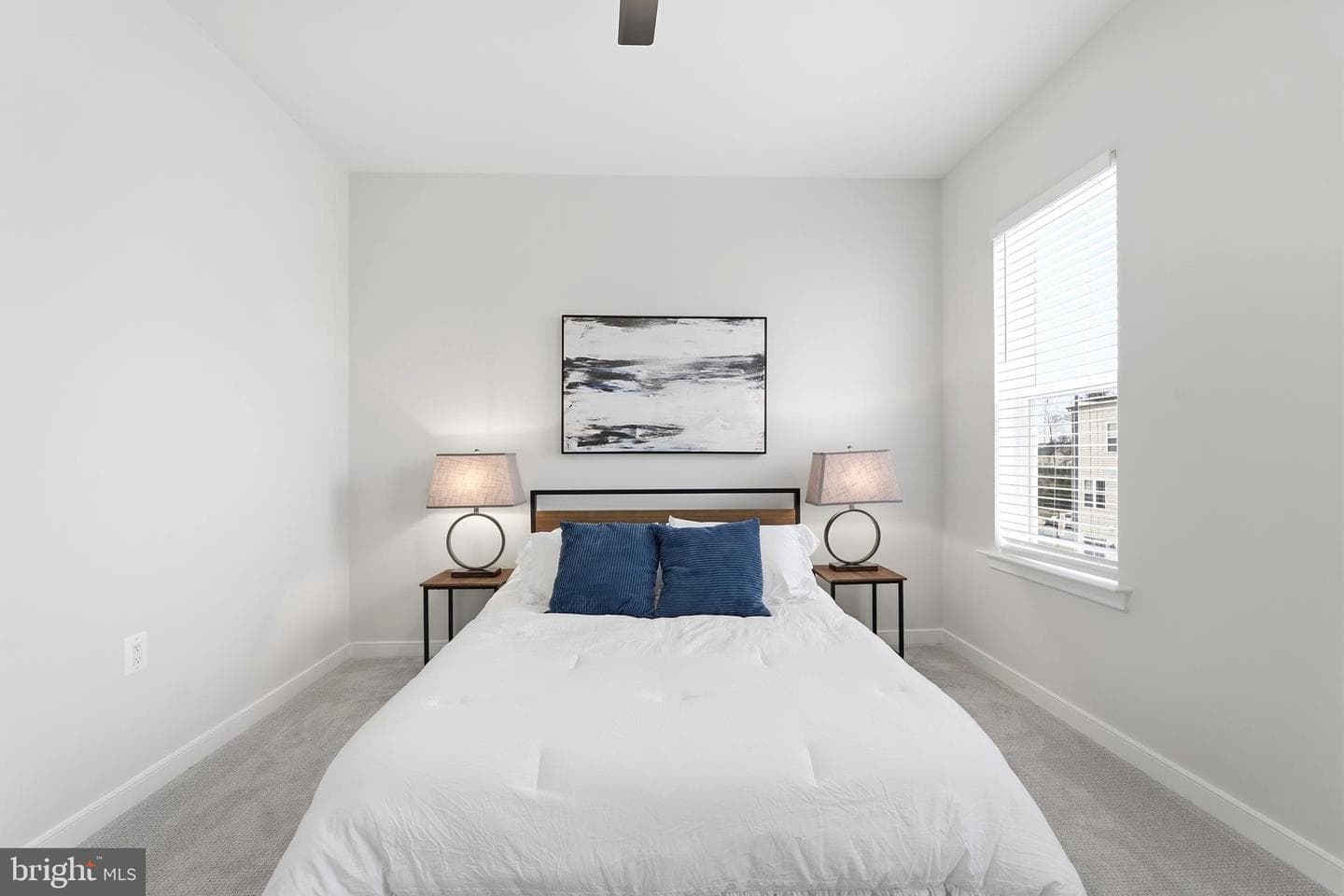 22801 Tawny Pine Square photo 69