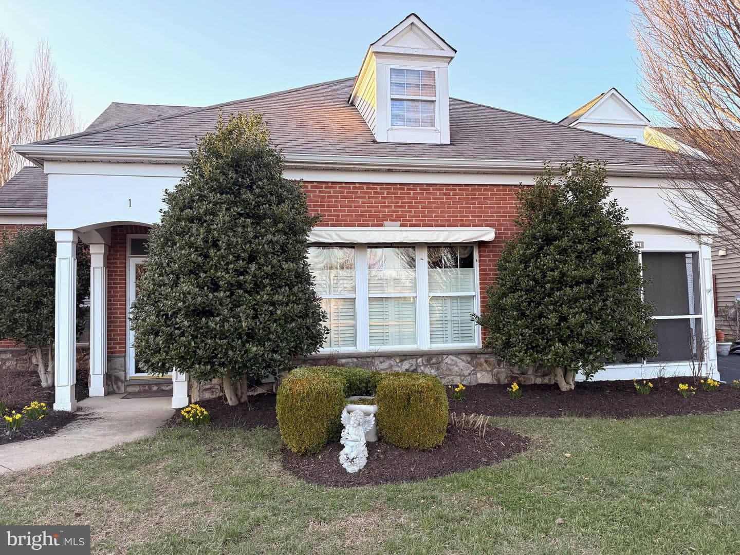 1 Fox Mill Way photo 2