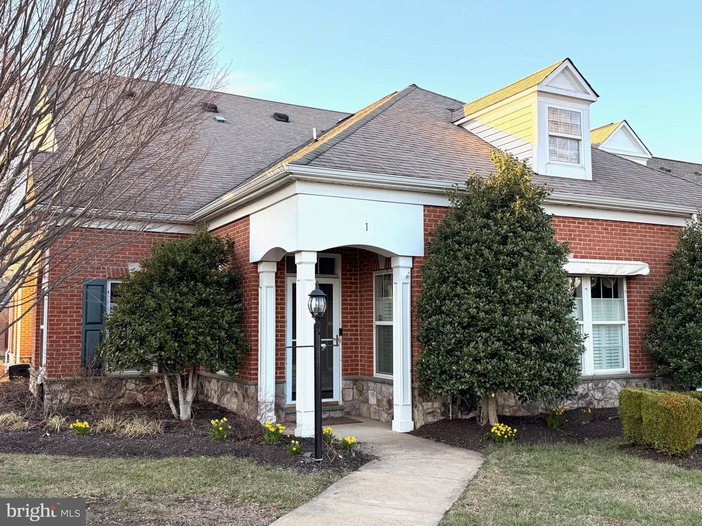 1 Fox Mill Way photo 3