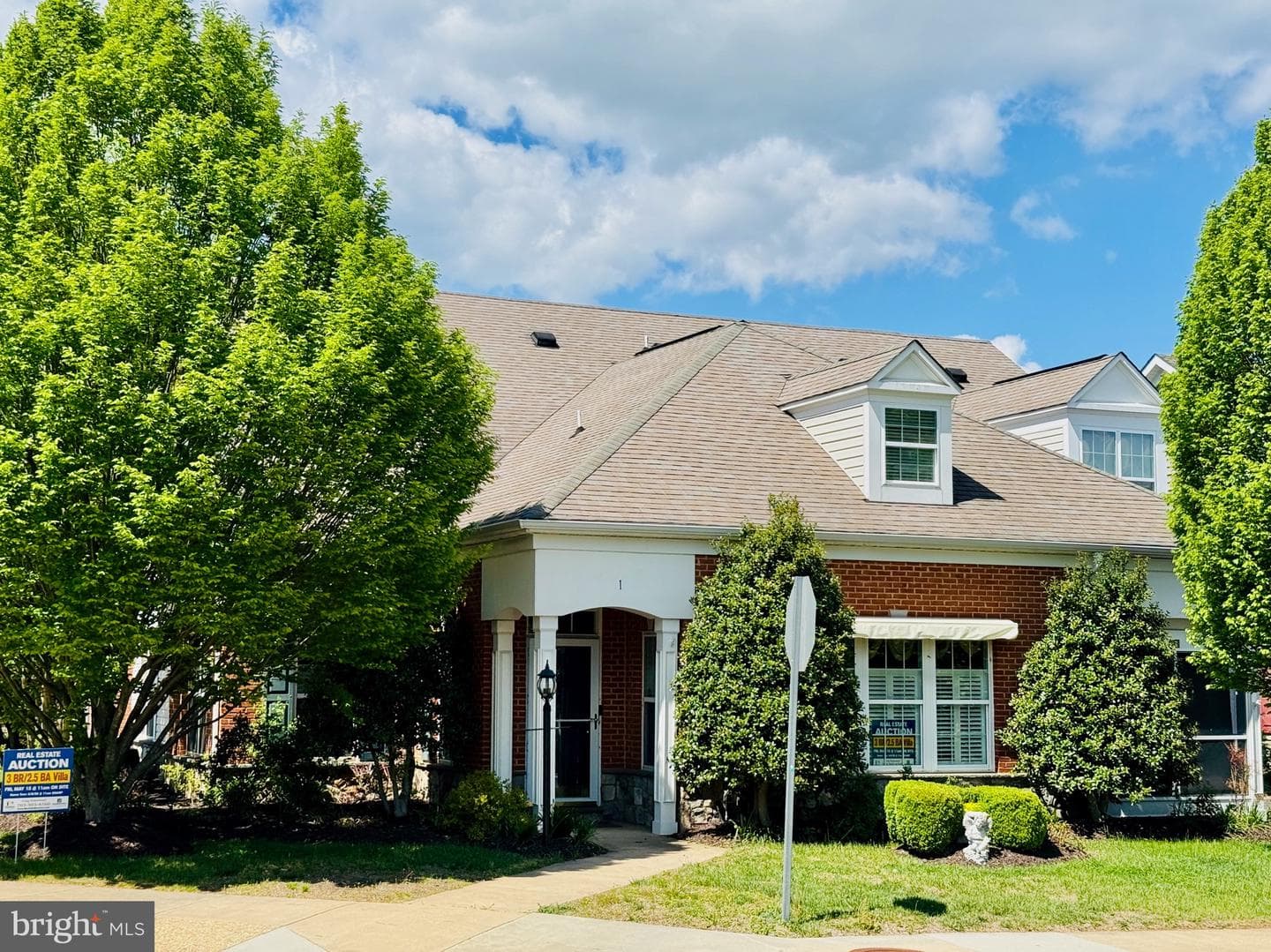 1 Fox Mill Way photo 4