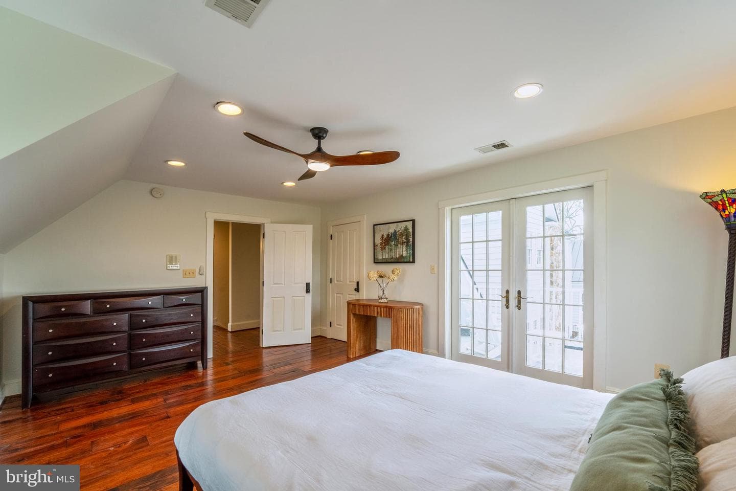 15718 Old Waterford Road photo 51