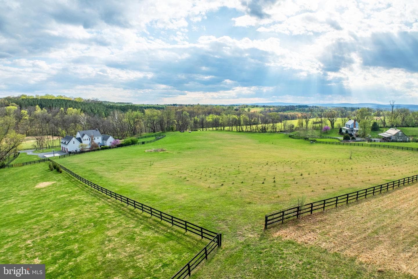 15718 Old Waterford Road photo 77
