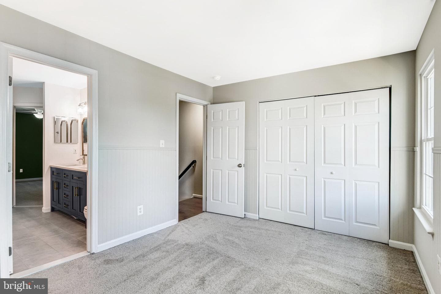 22142 Trailside Square photo 19