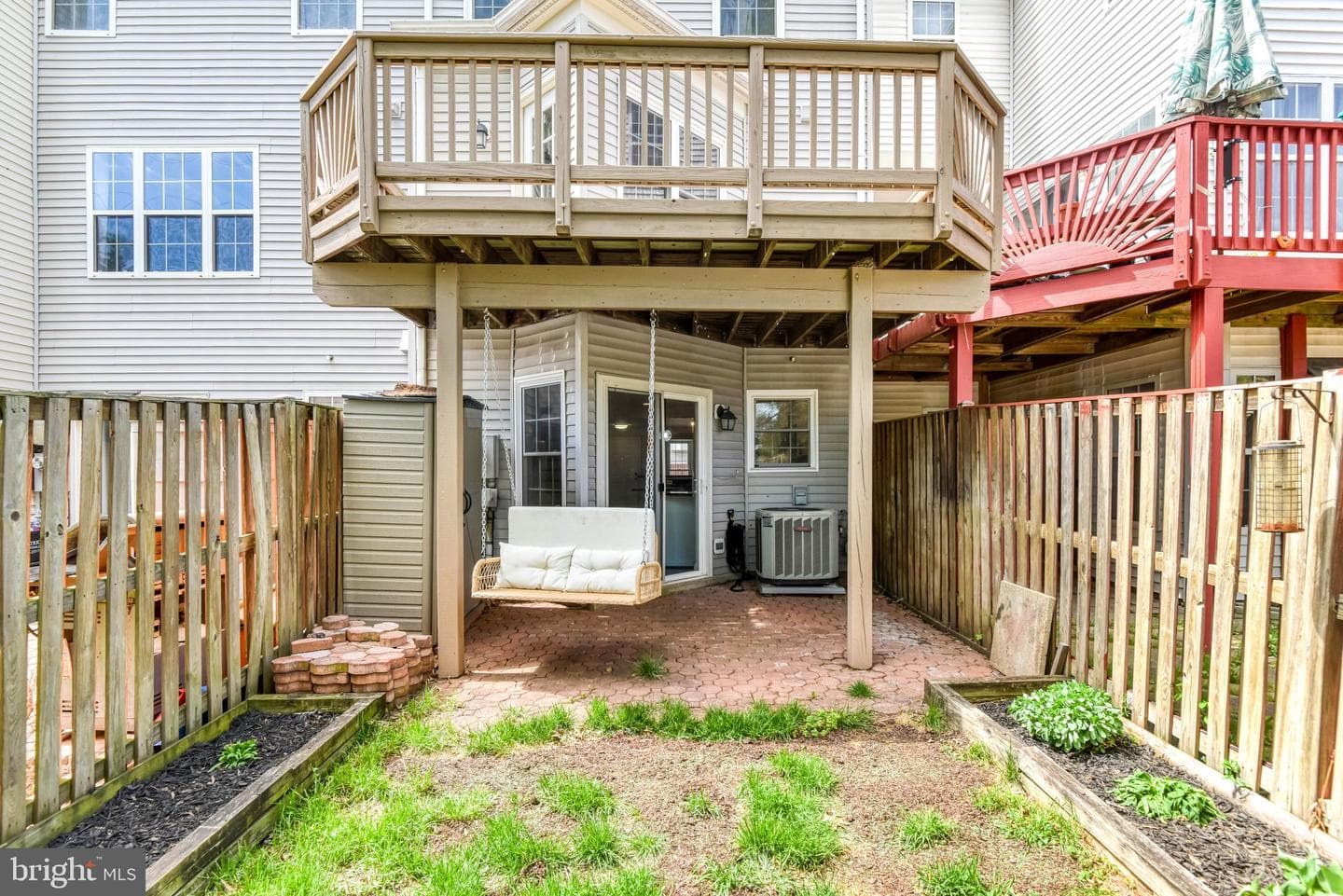 22142 Trailside Square photo 25