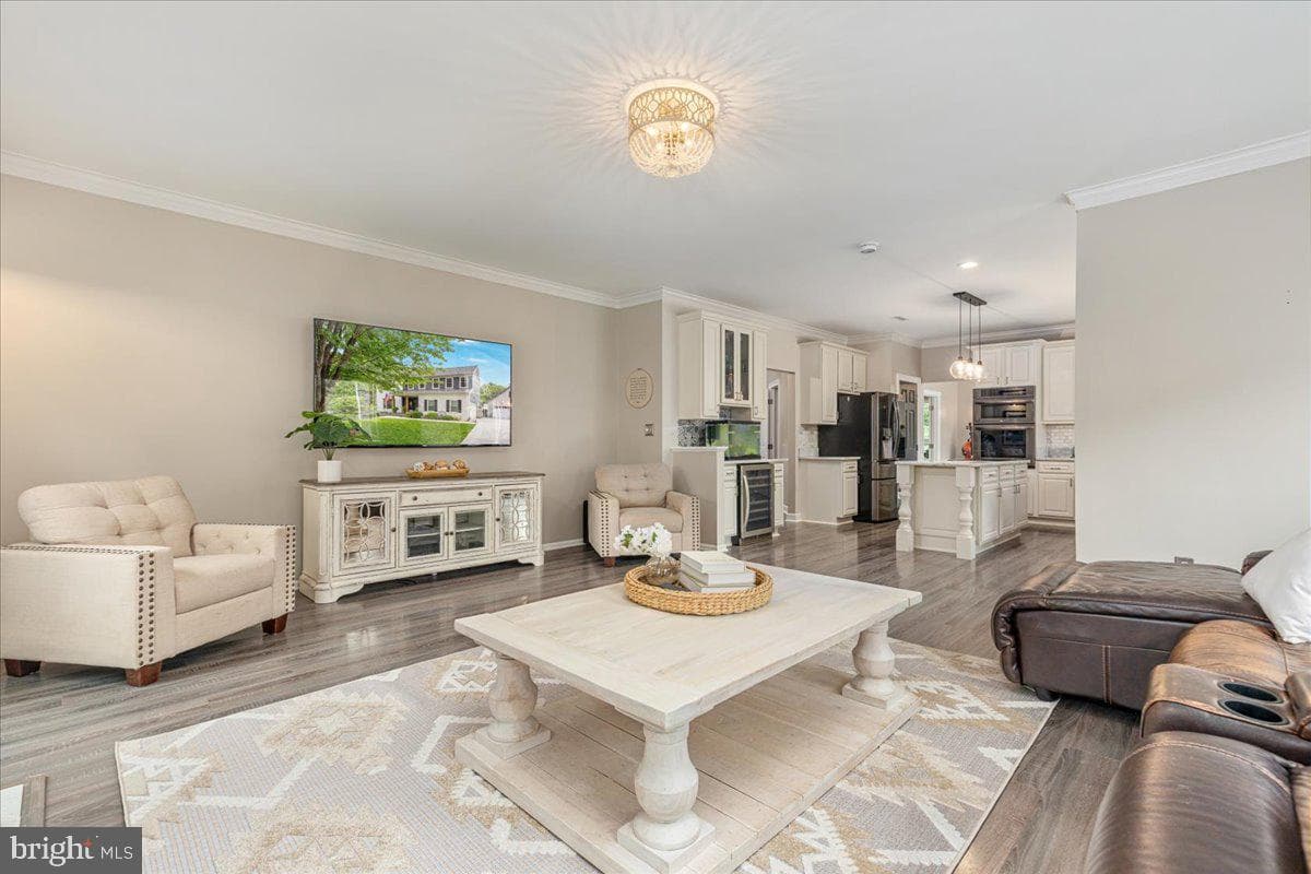 37440 Whitacre Lane photo 17