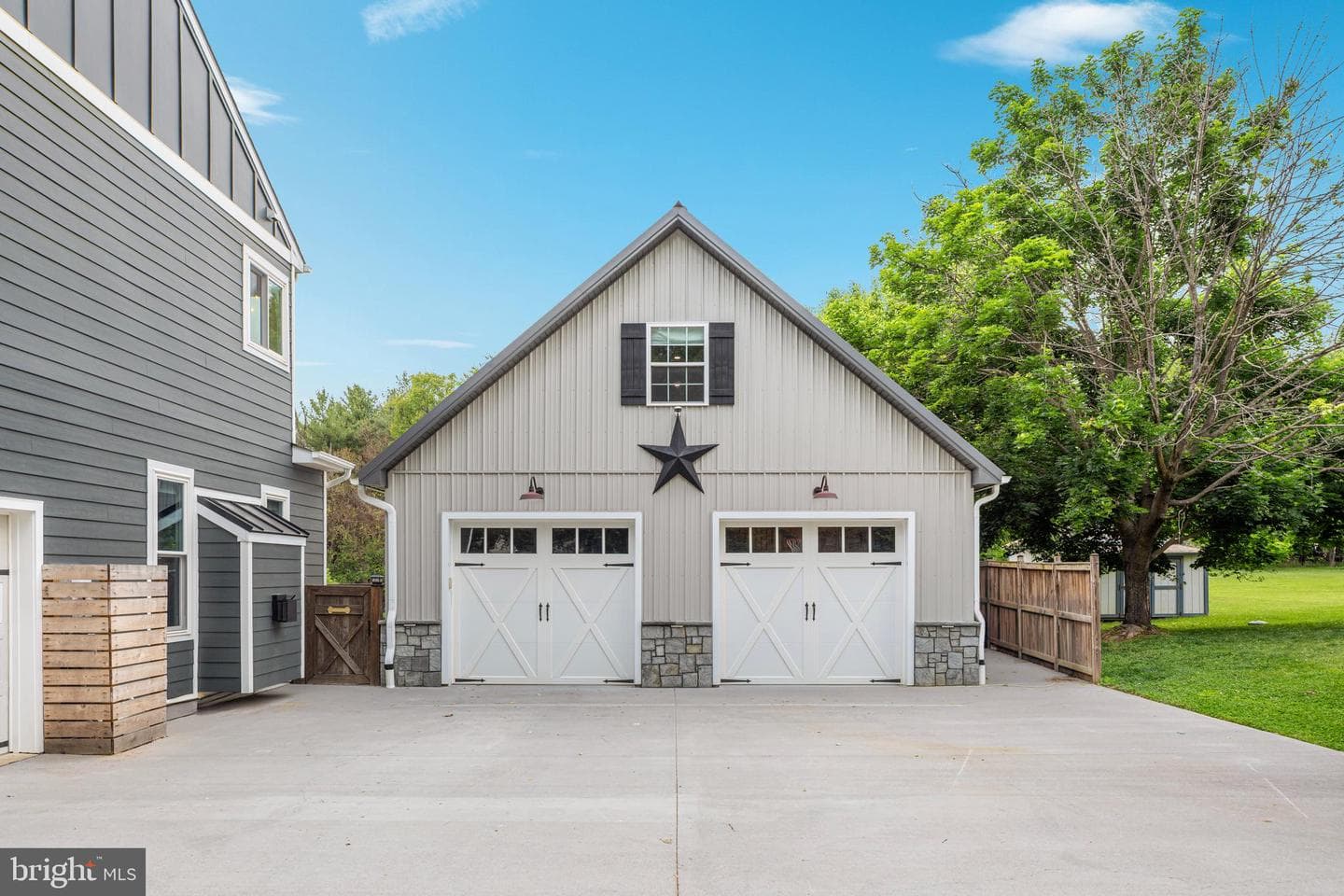 37440 Whitacre Lane photo 9