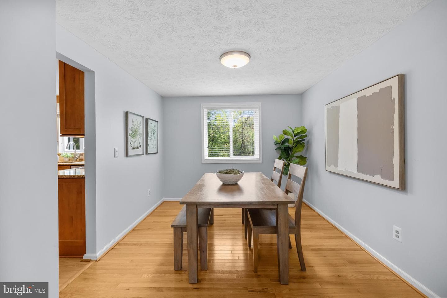342 Samantha Drive photo 10
