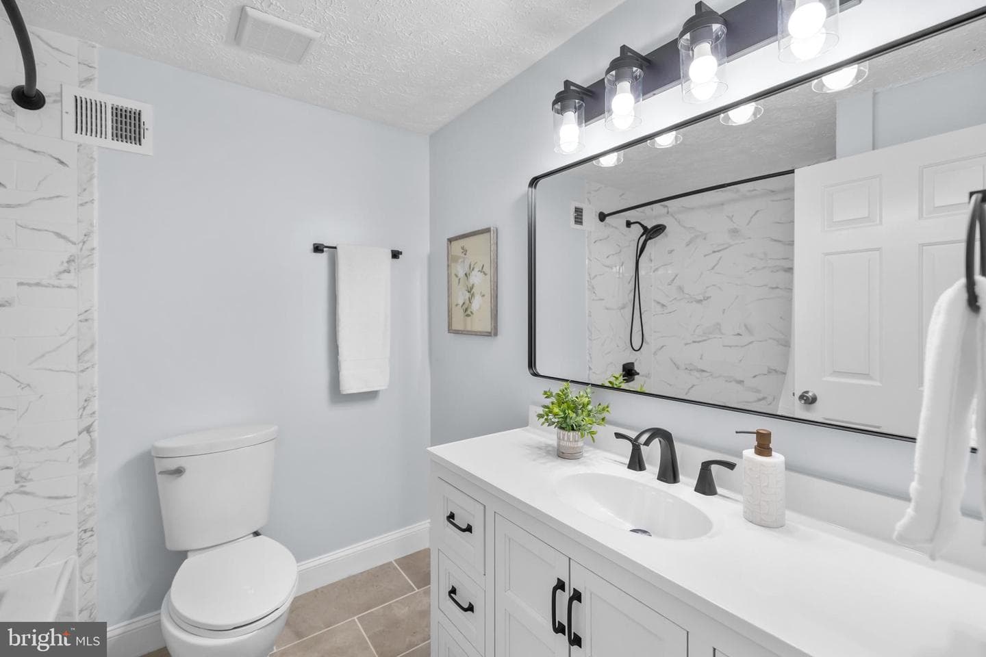 342 Samantha Drive photo 42