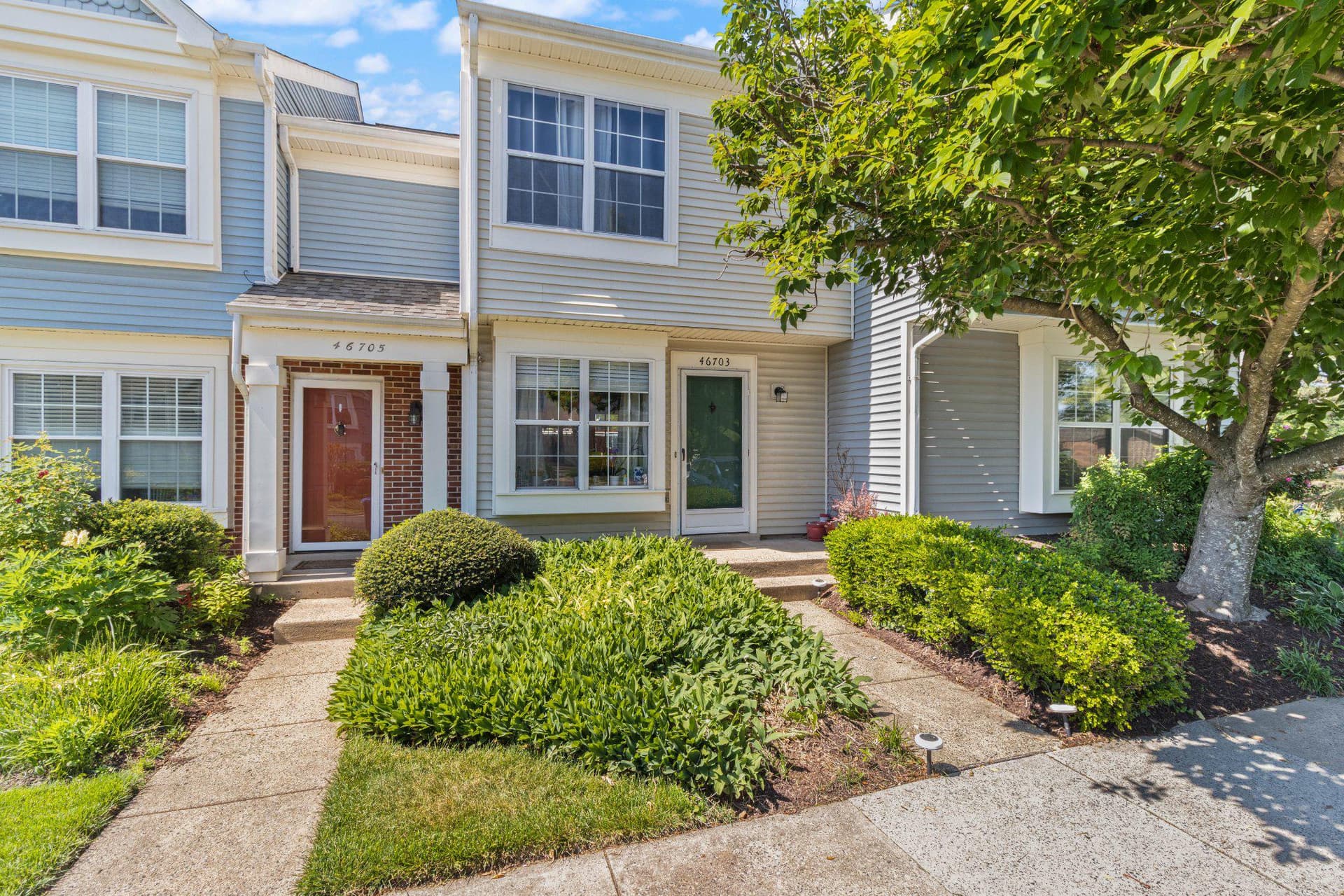 46703 Atwood Square, Sterling