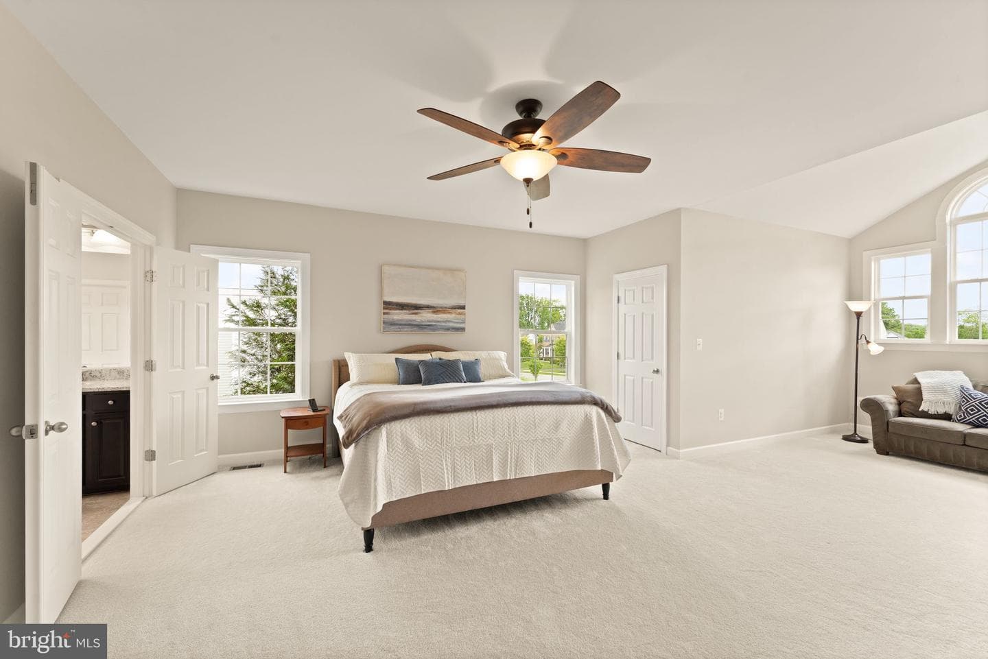 14 Braeburn Court photo 44