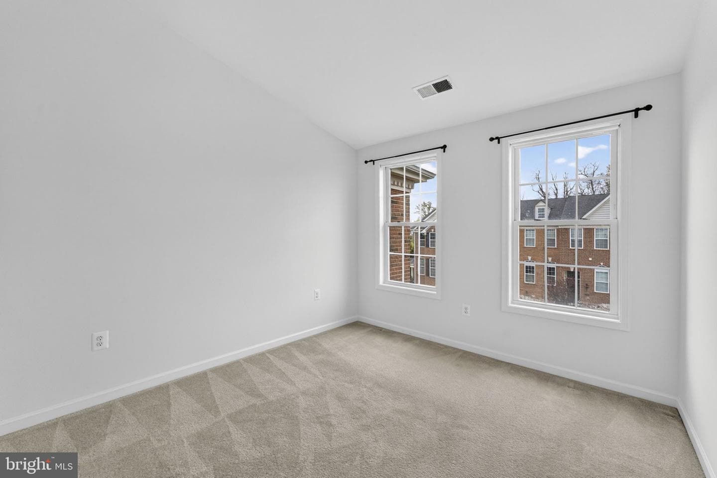 206 Croft Square photo 47