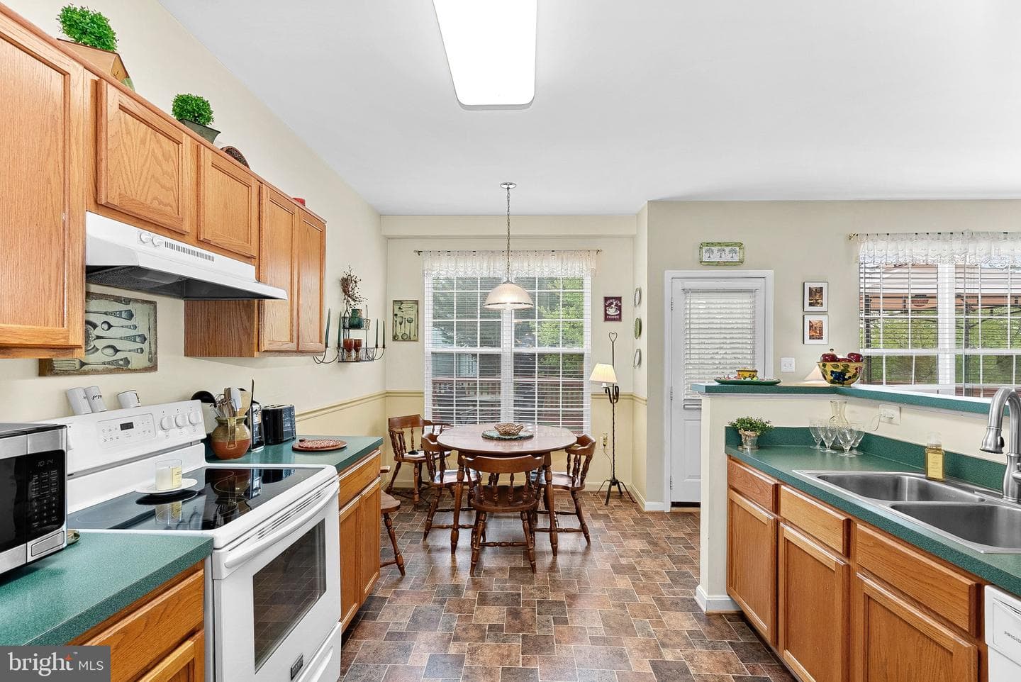 17304 Cedar Bluff Court photo 17