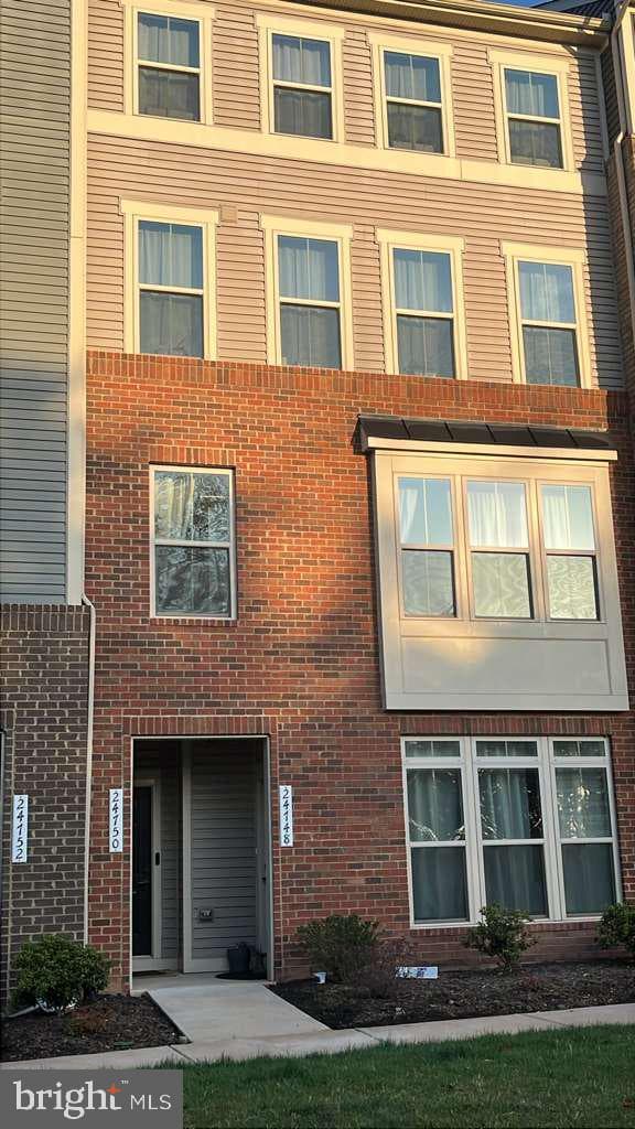 24750 Monk Meadows Terrace, Sterling