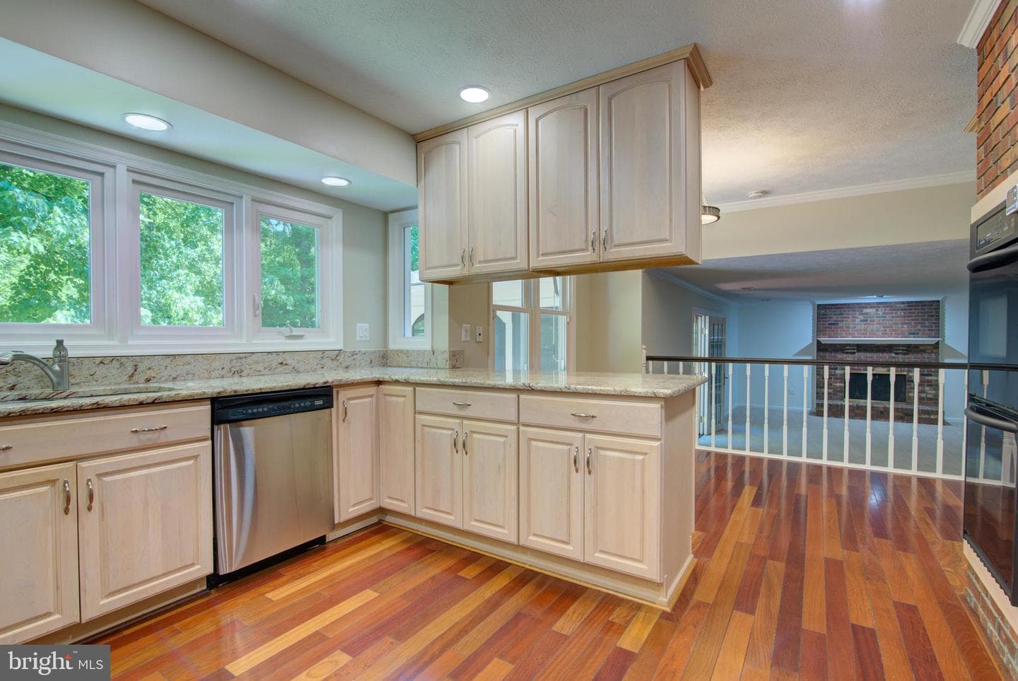 44 Carrollton Road photo 9