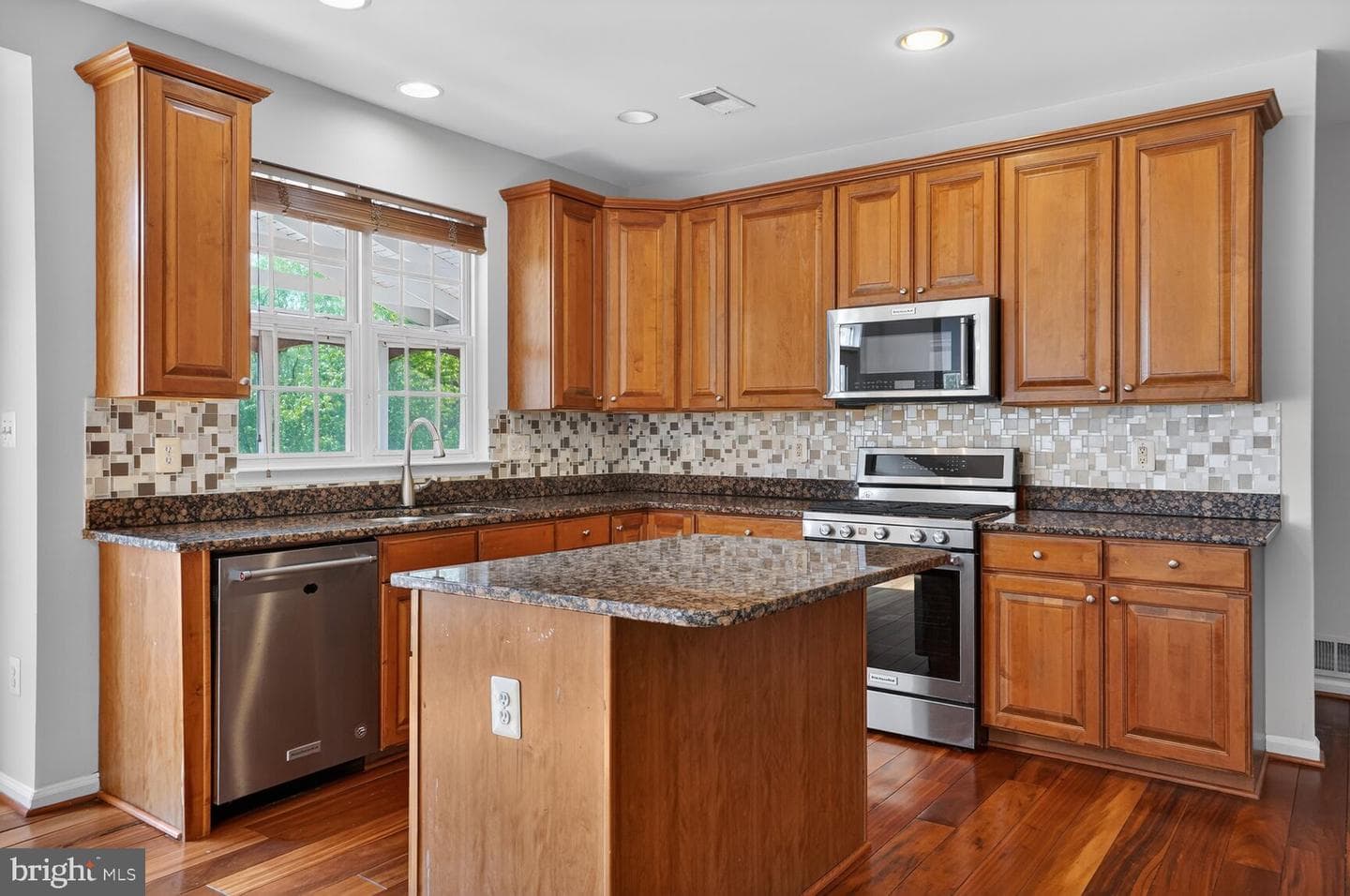 25845 Spring Farm Circle photo 11