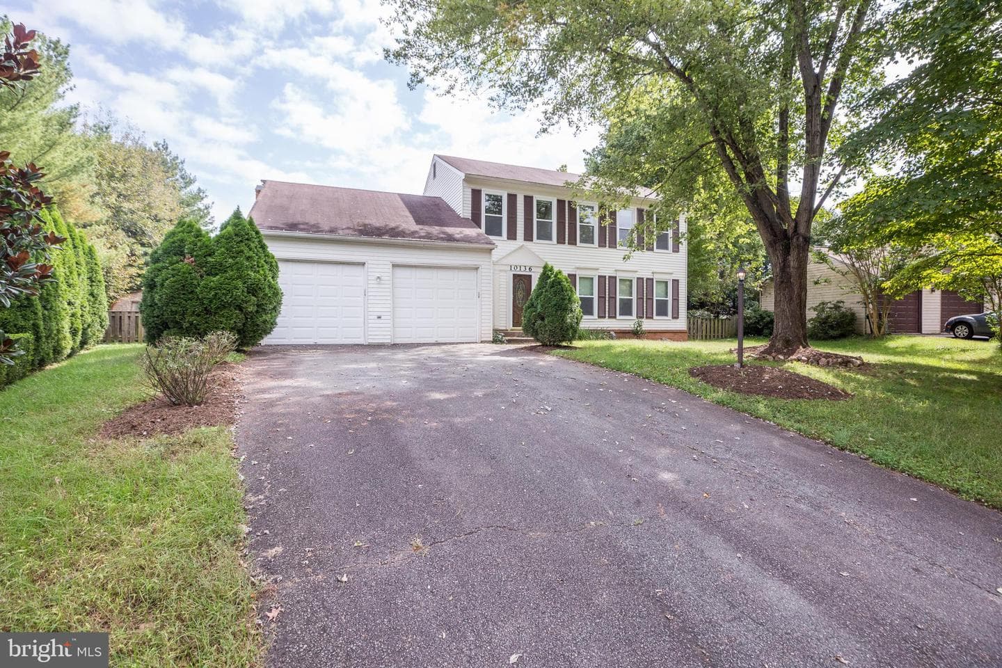 10136 Yorktown Drive, Great Falls