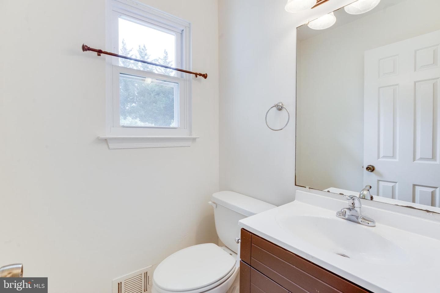 10136 Yorktown Drive photo 17