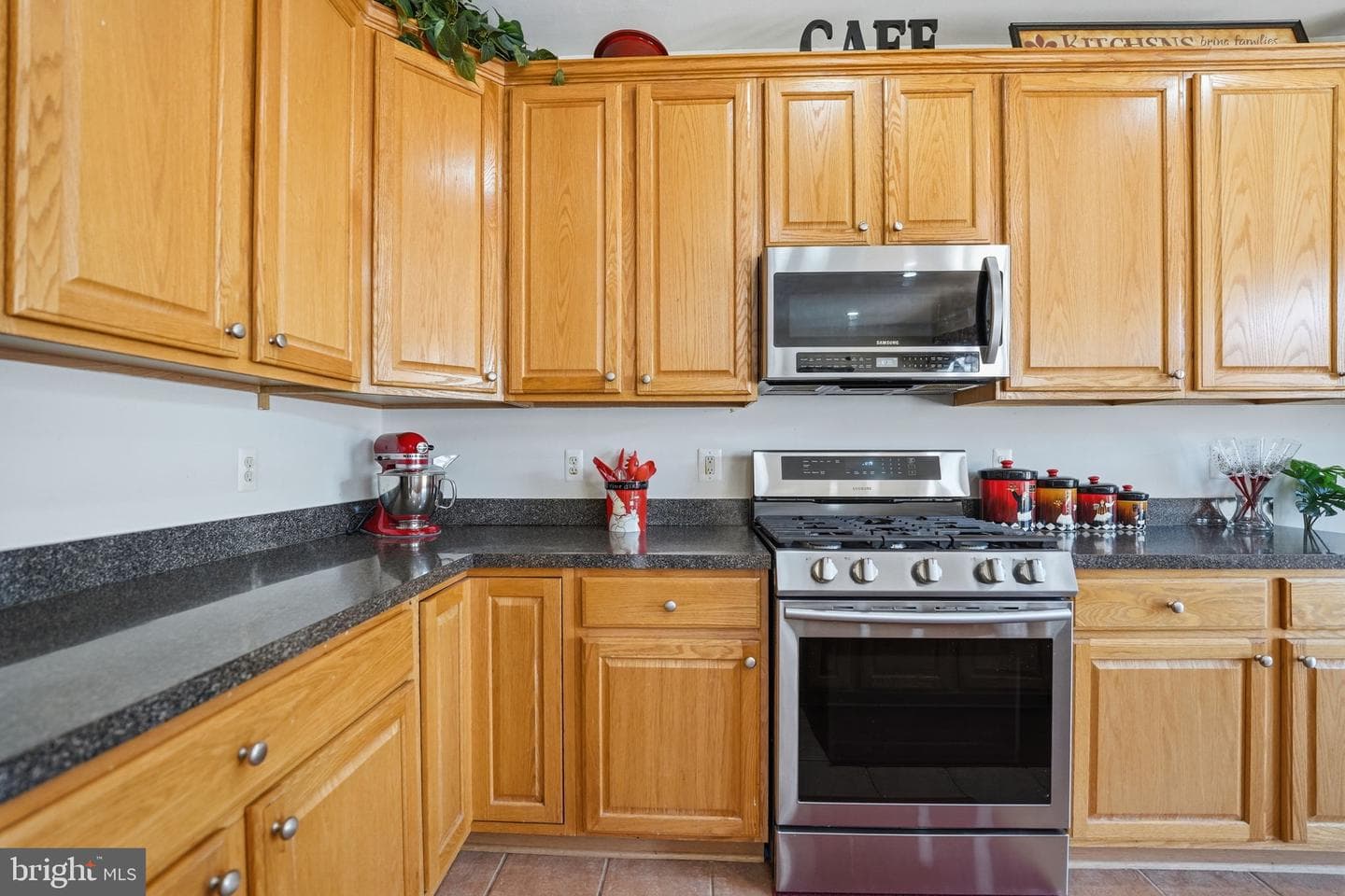 803 Kendra Terrace NE photo 11