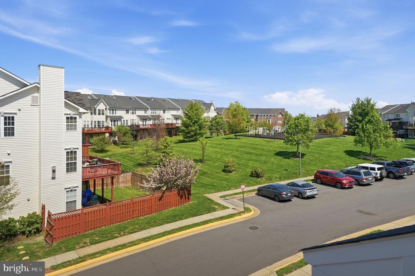 803 Kendra Terrace NE photo 32