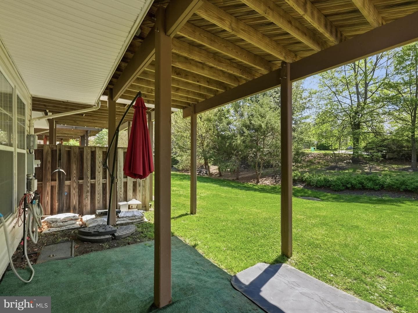 803 Kendra Terrace NE photo 40