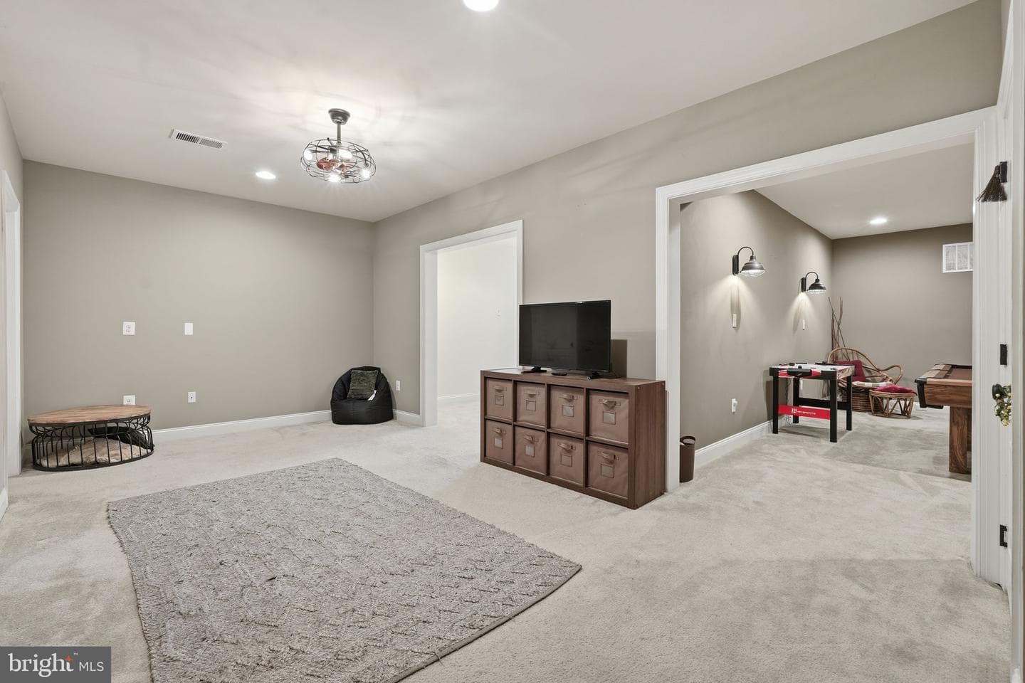 22575 Willington Square photo 44