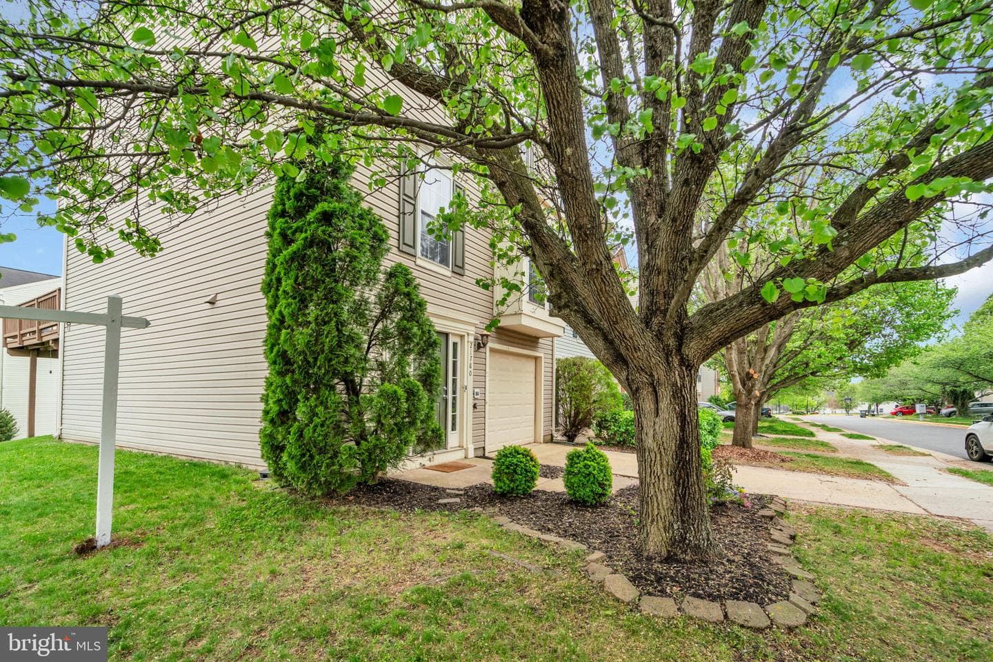 21780 Mornington Cresent Terrace photo 3