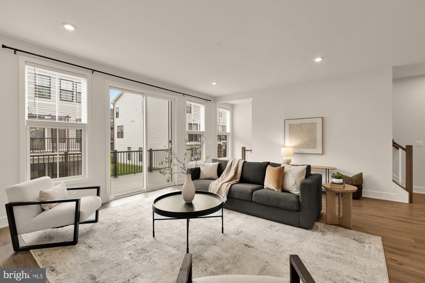 21767 Dollis Hill Terrace photo 4