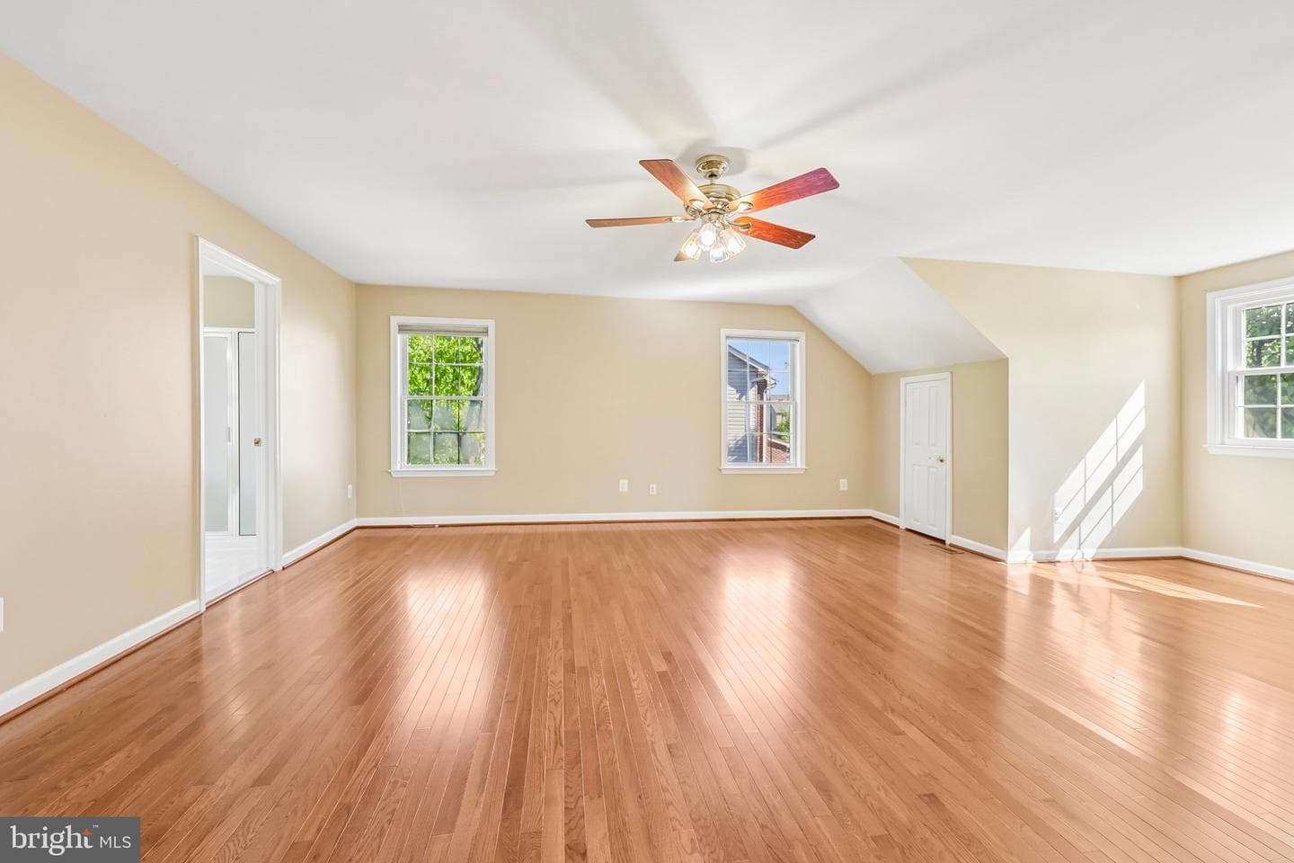 20547 Courier Ridge Place photo 29