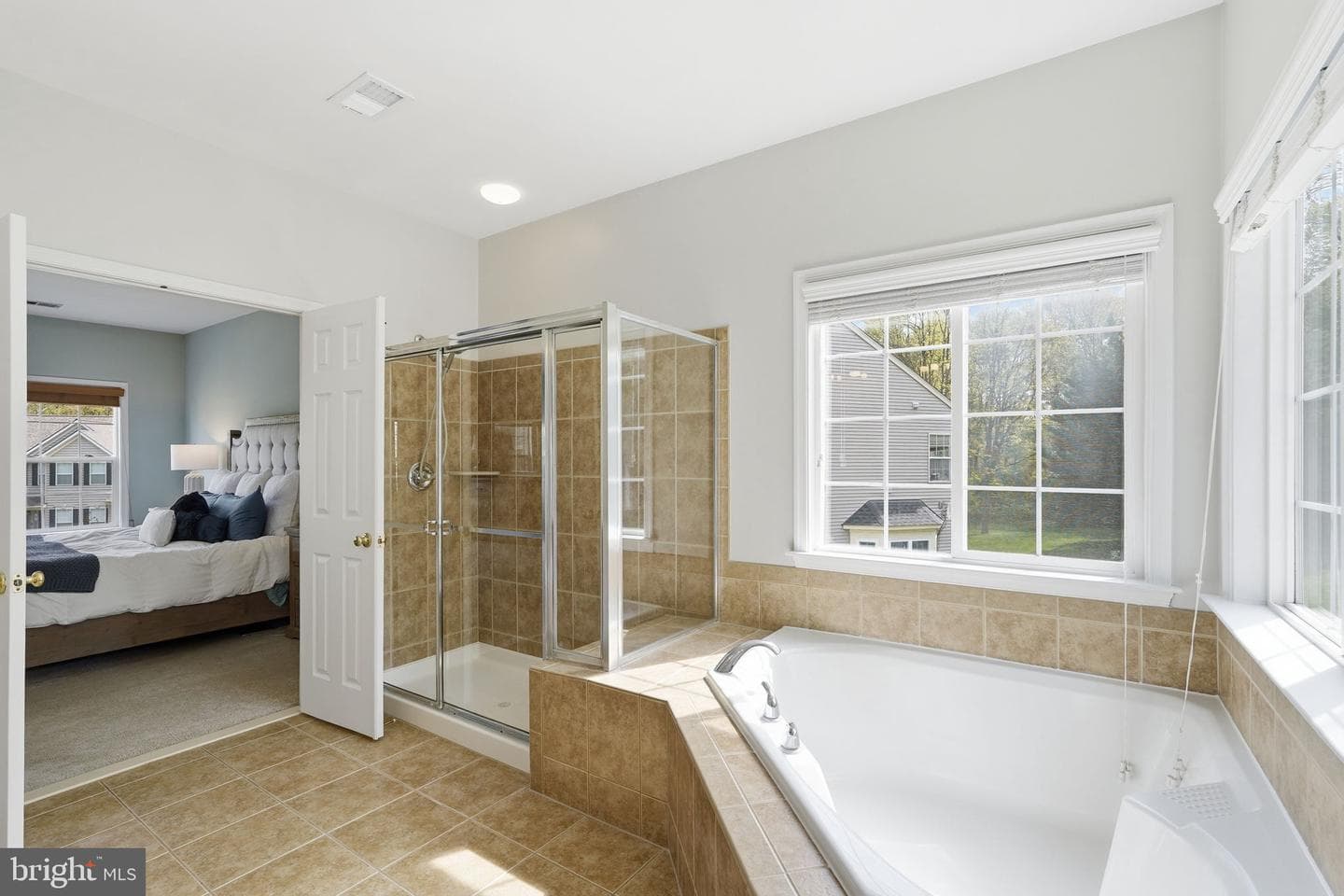 508 E Antietam Court photo 30