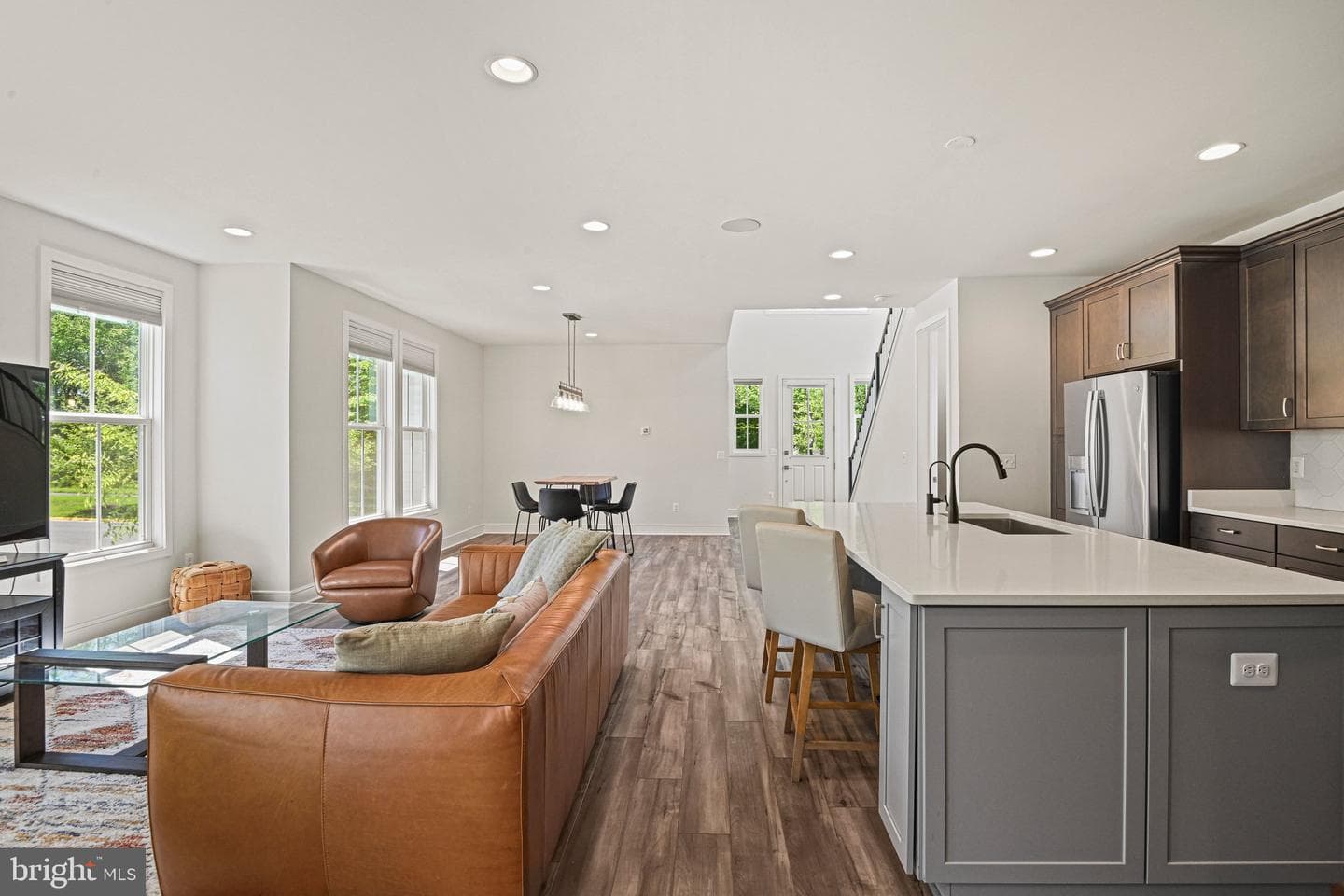 23099 Glenwood Heights Circle photo 17
