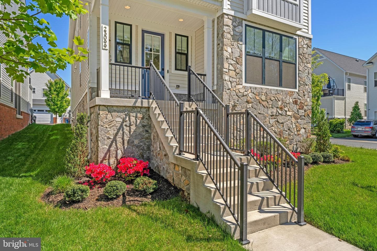 23099 Glenwood Heights Circle, Brambleton