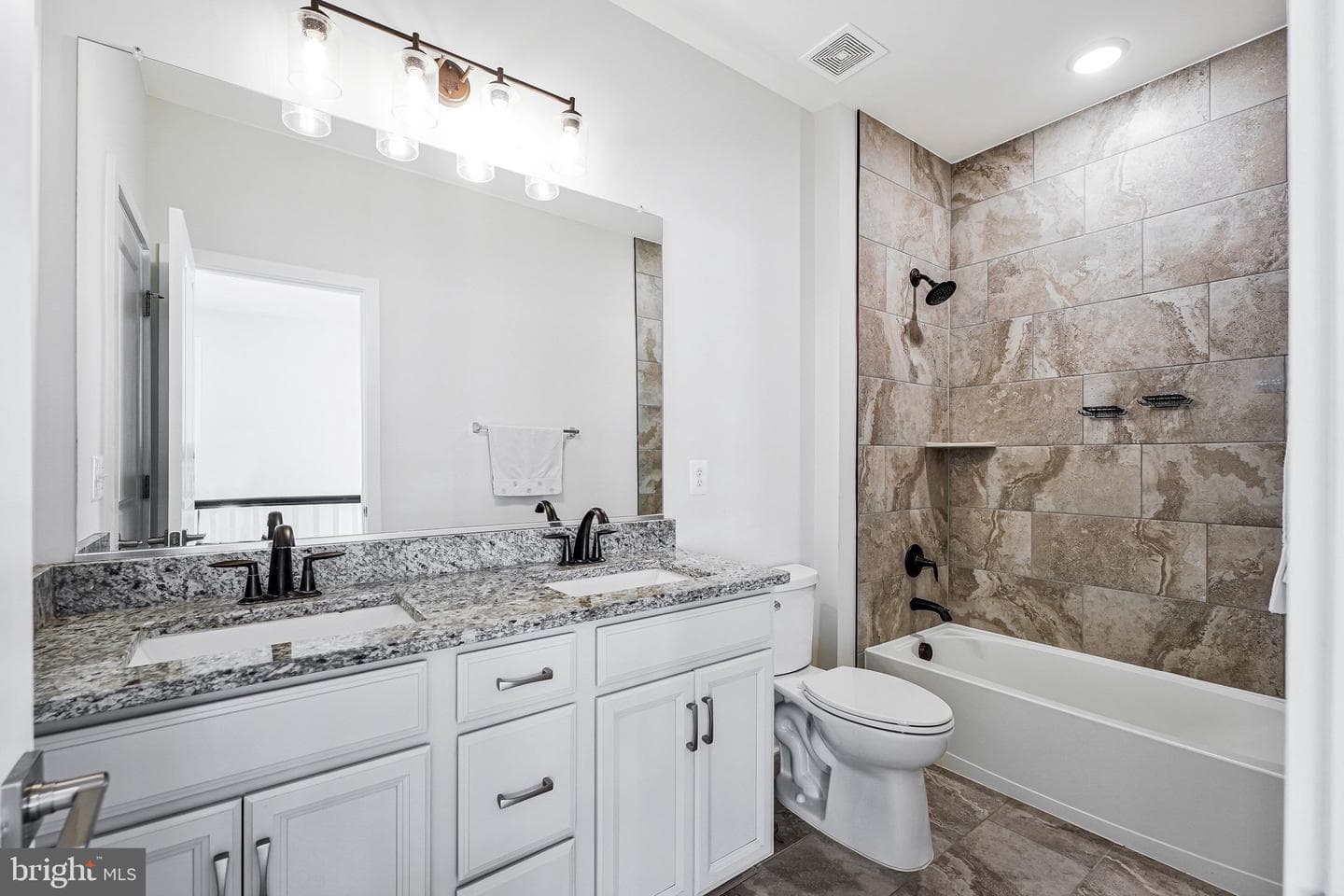 23099 Glenwood Heights Circle photo 68