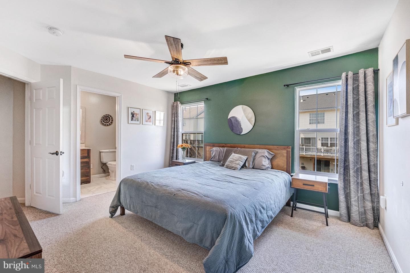 272 Golden Larch Terrace NE photo 18