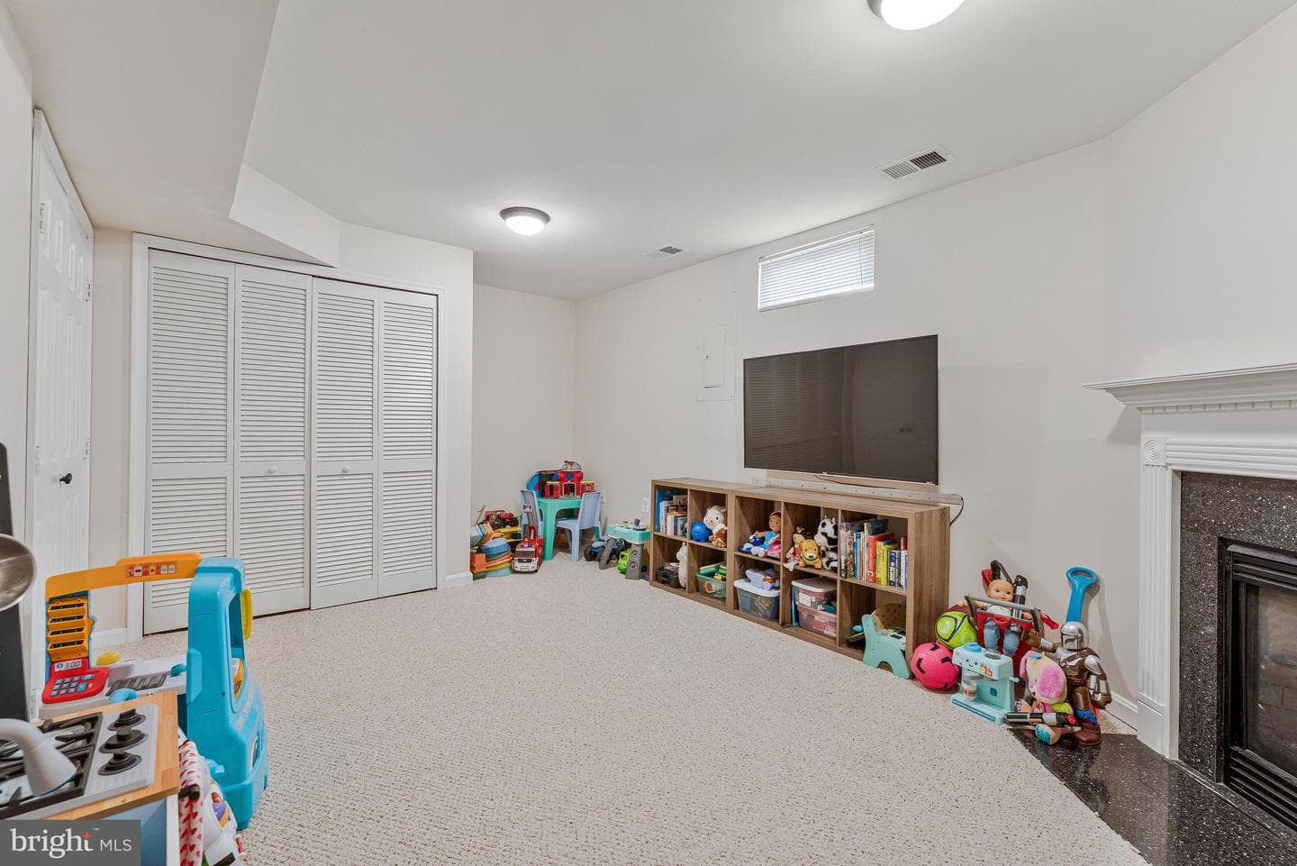 272 Golden Larch Terrace NE photo 30