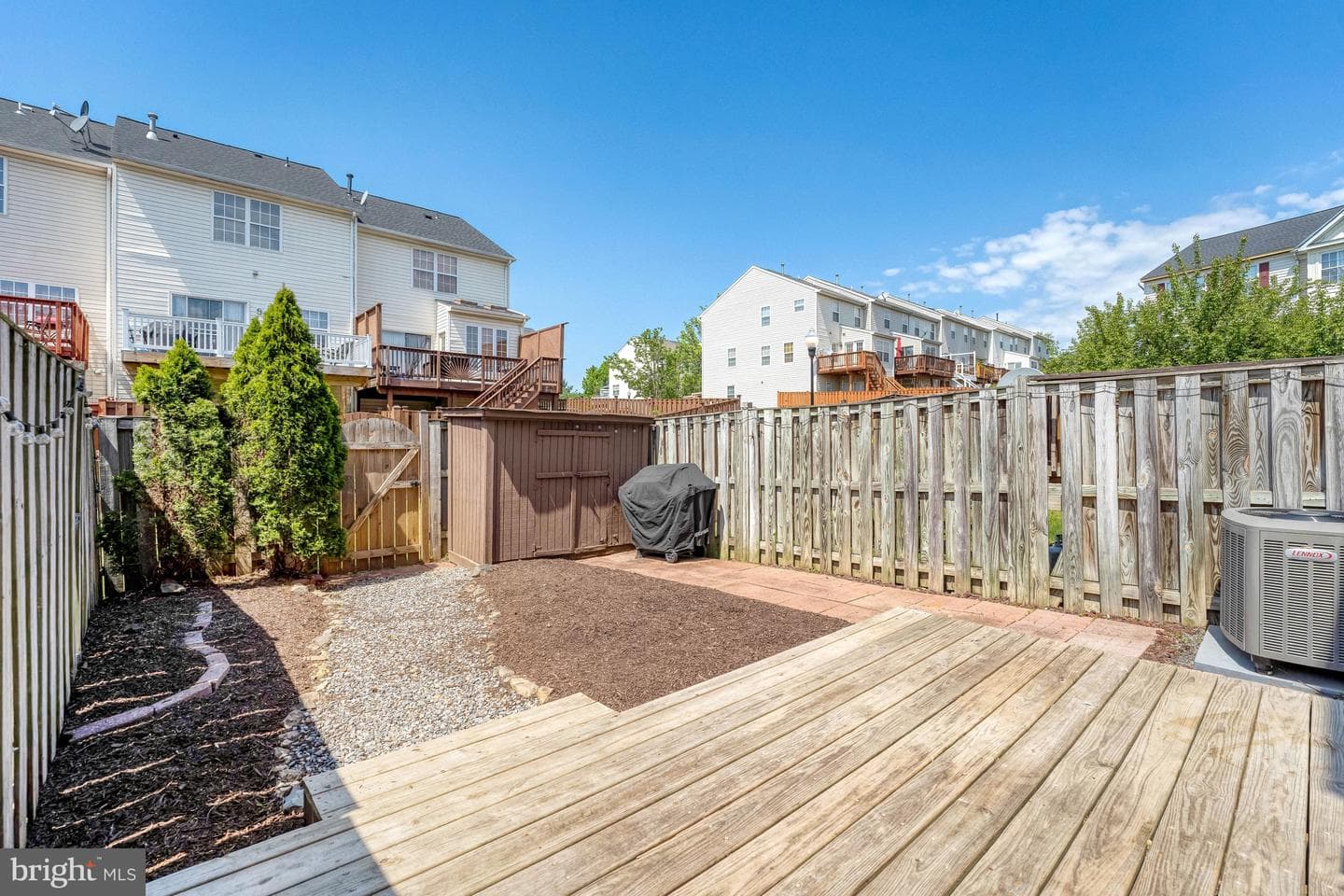 272 Golden Larch Terrace NE photo 38